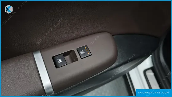 HYUNDAI GRANDEUR 2,5 GASOLINE 2WD