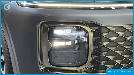 HYUNDAI GRANDEUR 2,5 GASOLINE 2WD