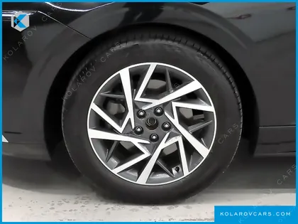 HYUNDAI GRANDEUR 2,5 GASOLINE 2WD