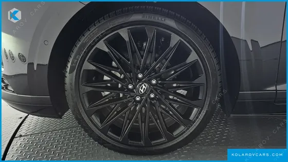 HYUNDAI GRANDEUR 2,5 GASOLINE 2WD