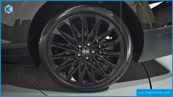 HYUNDAI GRANDEUR 2,5 GASOLINE 2WD