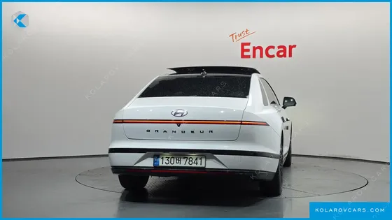 HYUNDAI GRANDEUR 3,5 GASOLINE 4WD