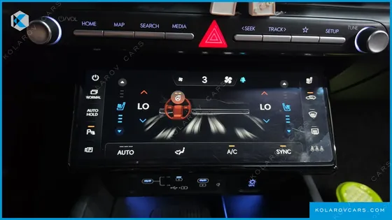 HYUNDAI GRANDEUR 3,5 GASOLINE 4WD