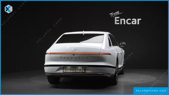 HYUNDAI GRANDEUR 2,5 GASOLINE 2WD