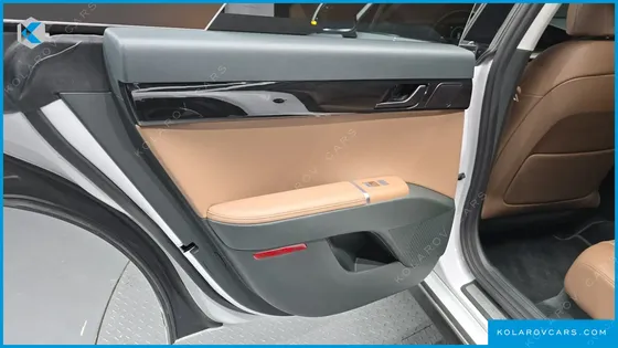 HYUNDAI GRANDEUR 2,5 GASOLINE 2WD