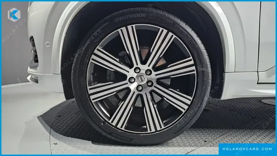 VOLVO XC90 B6 INSCRIPTION