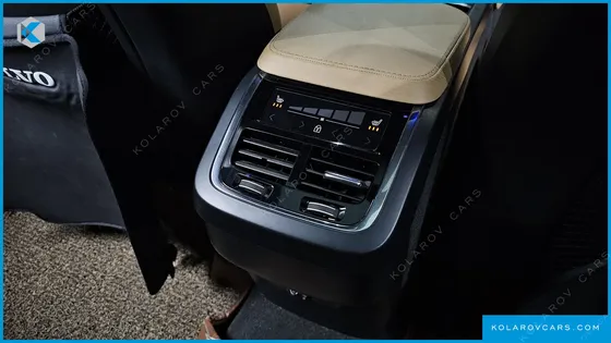 VOLVO XC90 B6 INSCRIPTION