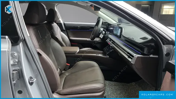 HYUNDAI GRANDEUR 2,5 GASOLINE 2WD