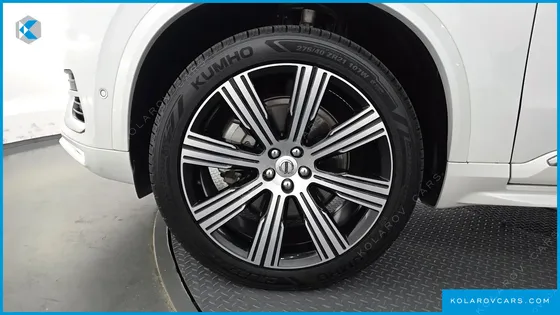 VOLVO XC90 B6 ULTIMATE BRIGHT