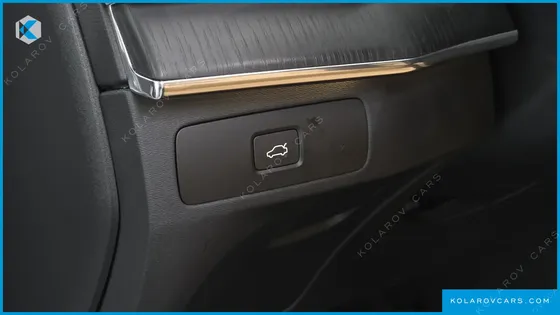 VOLVO XC90 B6 ULTIMATE BRIGHT
