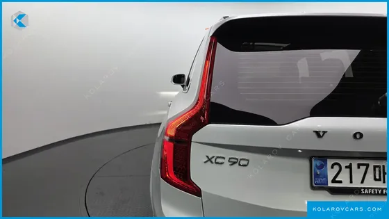 VOLVO XC90 B6 ULTIMATE BRIGHT
