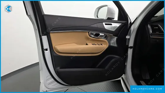 VOLVO XC90 B6 ULTIMATE BRIGHT