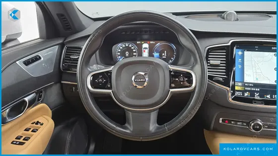 VOLVO XC90 T8 INSCRIPTION HYBIRD