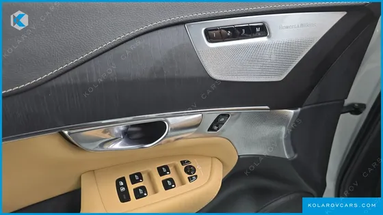 VOLVO XC90 T8 INSCRIPTION HYBIRD