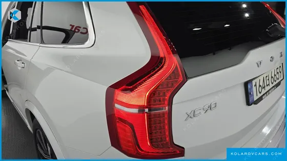 VOLVO XC90 T8 INSCRIPTION HYBIRD