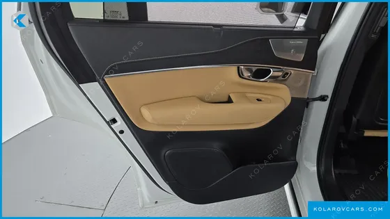VOLVO XC90 T8 INSCRIPTION HYBIRD