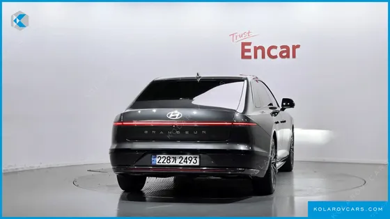 HYUNDAI GRANDEUR 2,5 GASOLINE 2WD