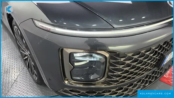 HYUNDAI GRANDEUR 2,5 GASOLINE 2WD