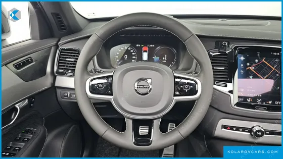 VOLVO XC90 T8 R-DESIGN HYBRID