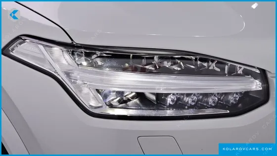 VOLVO XC90 T8 R-DESIGN HYBRID