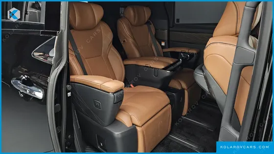 TOYOTA ALPHARD 2.5 HEV EXECUTIVE AWD