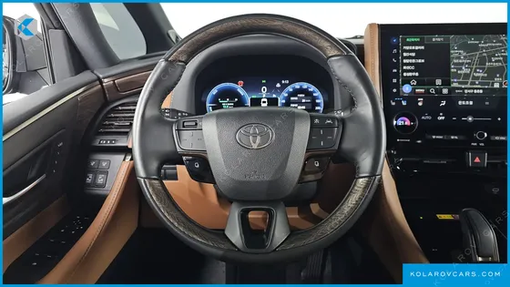 TOYOTA ALPHARD 2.5 HEV EXECUTIVE AWD