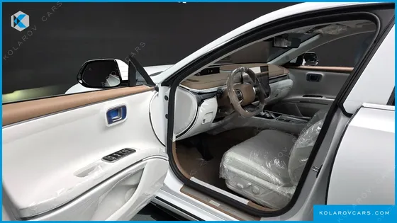 HYUNDAI GRANDEUR 2.5 GASOLINE  2WD