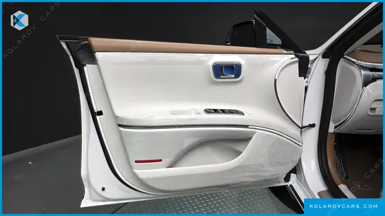 HYUNDAI GRANDEUR 2.5 GASOLINE  2WD