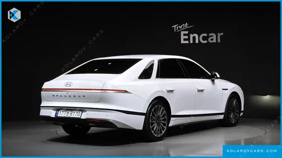 HYUNDAI GRANDEUR 2.5 GASOLINE  2WD