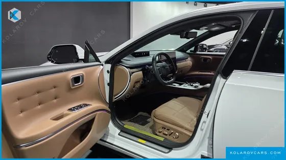 HYUNDAI GRANDEUR 2.5 GASOLINE  2WD