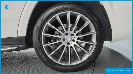 MERCEDES GLS-CLASS GLS500 4MATIC