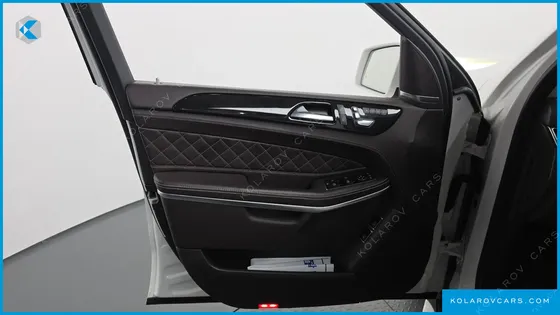 MERCEDES GLS-CLASS GLS500 4MATIC