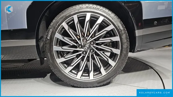 HYUNDAI SANTA FE GASOLINE 2.5T 4WD