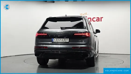 AUDI Q7 55 TFSI QUATTRO PREMIUM