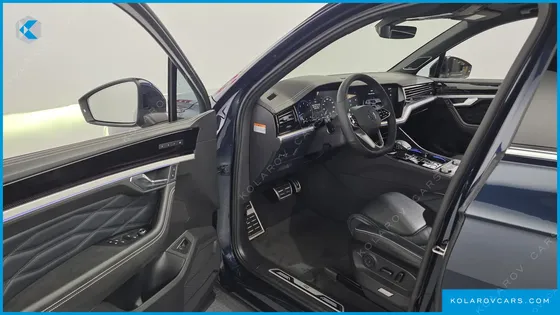 VOLKSWAGEN TOUAREG 3.0 TDI R-LINE