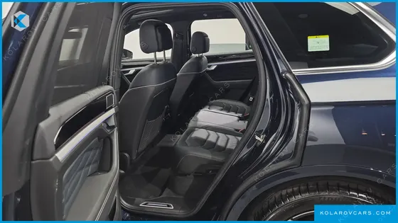 VOLKSWAGEN TOUAREG 3.0 TDI R-LINE