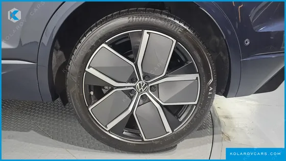 VOLKSWAGEN TOUAREG 3.0 TDI R-LINE