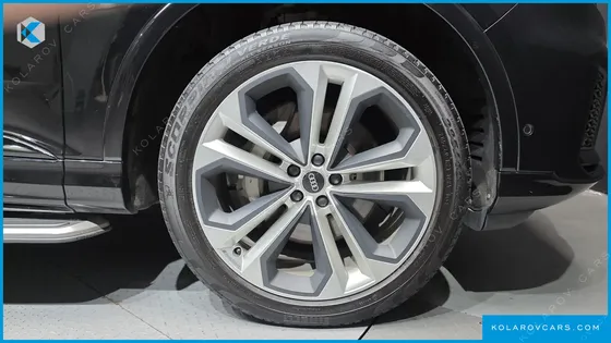 AUDI Q7 55 TFSI QUATTRO PREMIUM