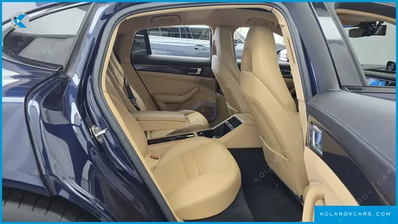 PORSCHE PANAMERA 3.0 AWD