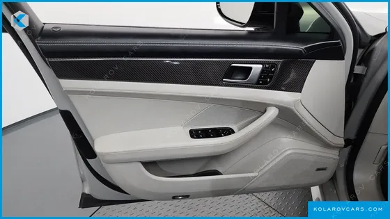 PORSCHE PANAMERA 4.0 TURBO