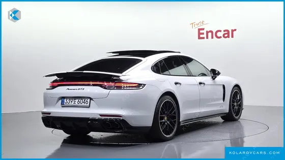 PORSCHE PANAMERA 4.0 GTS