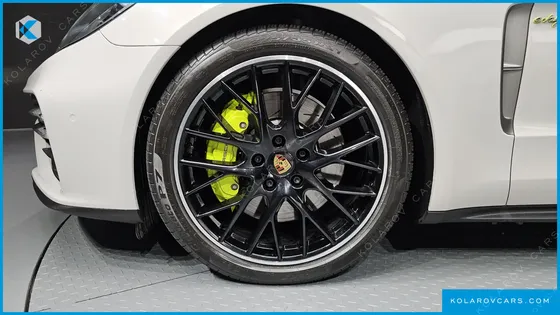 PORSCHE PANAMERA 2.9 AWD E-HYBRID PLATINUM EDITION