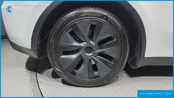 TESLA MODEL Y RWD