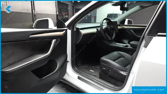 TESLA MODEL Y PERFORMANCE AWD