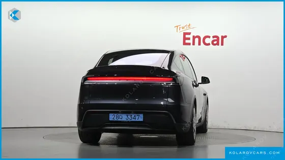 TESLA MODEL Y L LONG RANGE AWD