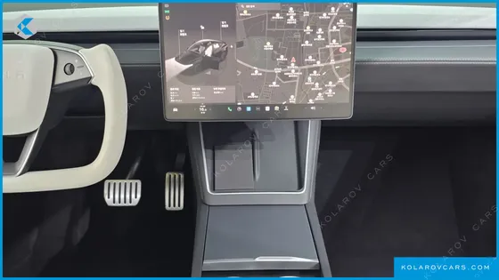 TESLA MODEL Y LONG RANGE AWD