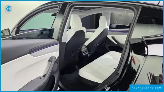 TESLA MODEL Y LONG RANGE AWD