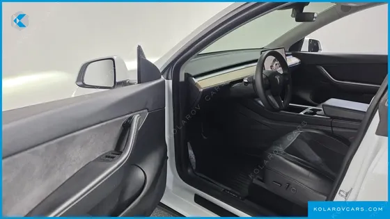TESLA MODEL Y LONG RANGE AWD