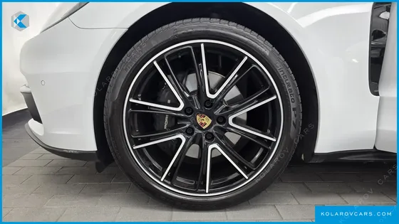 PORSCHE PANAMERA 3.0 AWD