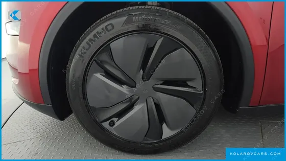 TESLA MODEL Y RWD